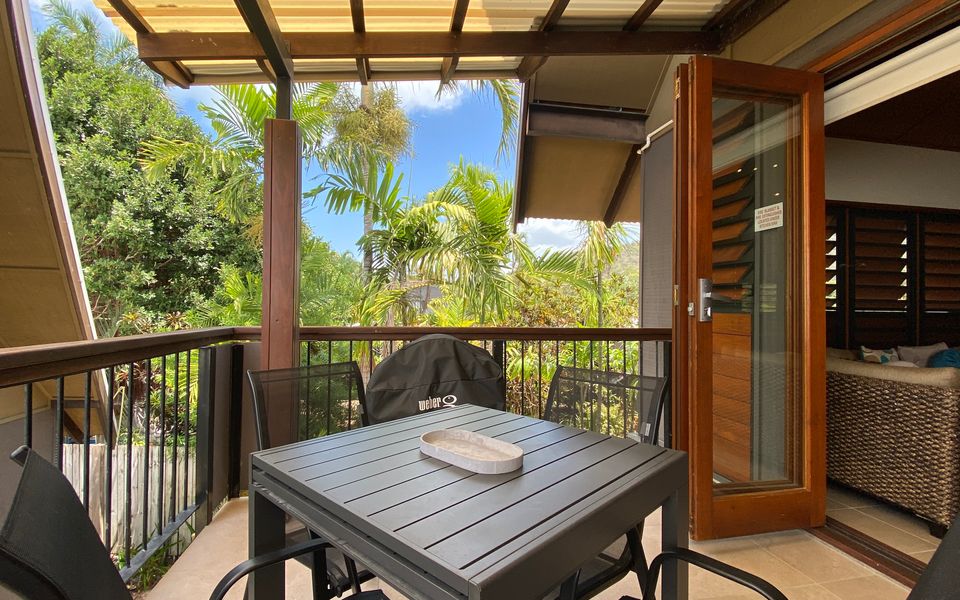 Pure Magnetic Villa 10