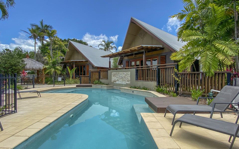 Pure Magnetic Villa 10