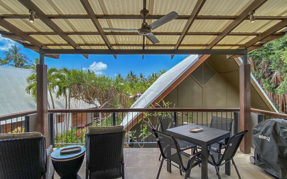 Pure Magnetic Villa 10