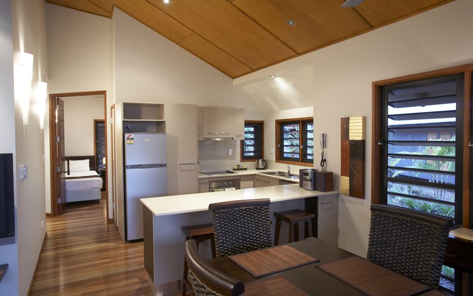 Pure Magnetic Villa 3