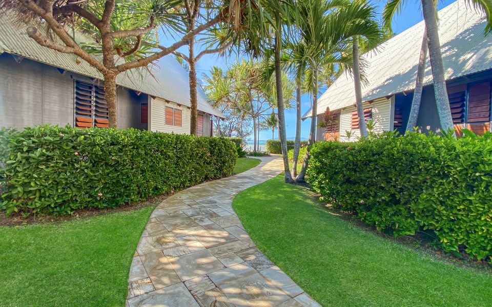 Pure Magnetic Villa 4