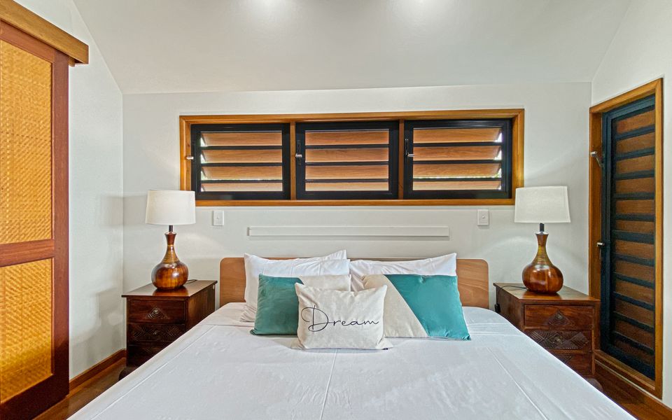 Pure Magnetic Villa 5