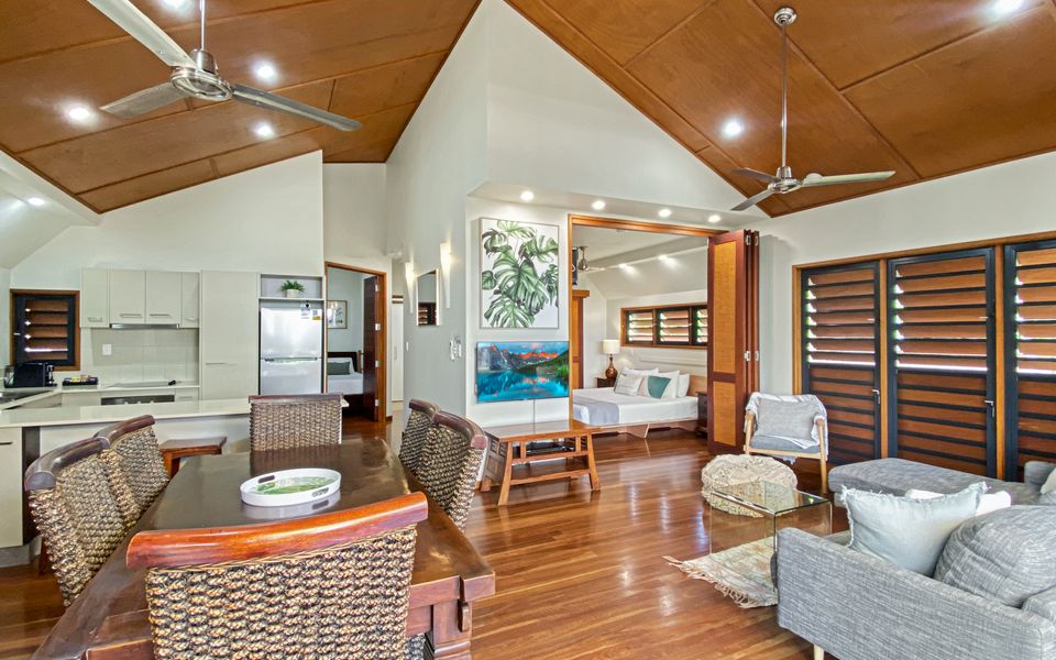 Pure Magnetic Villa 5