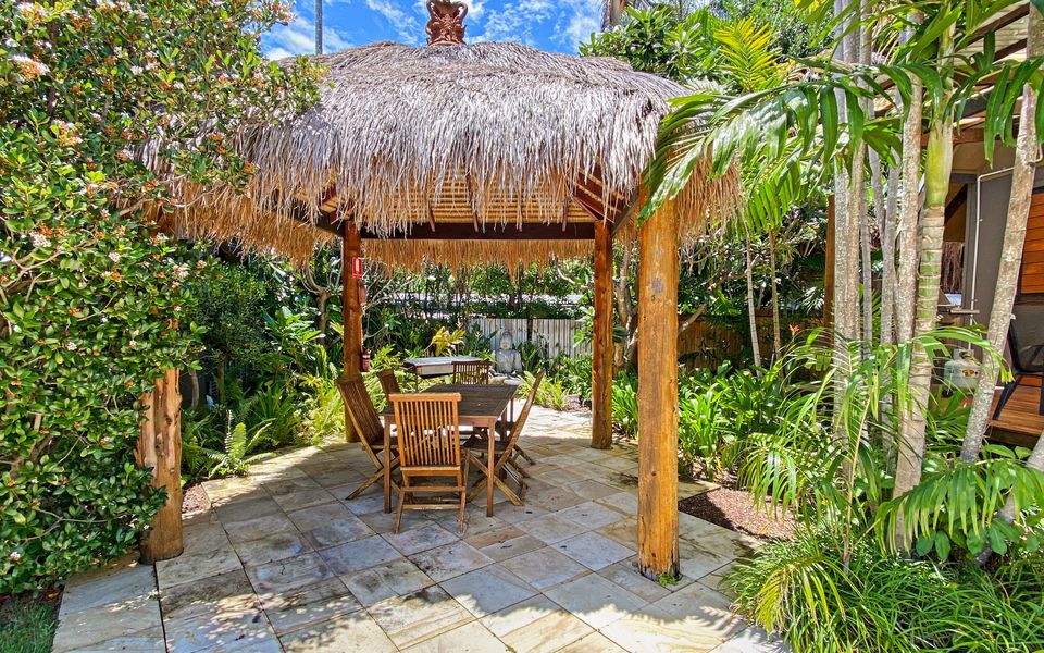 Pure Magnetic Villa 5