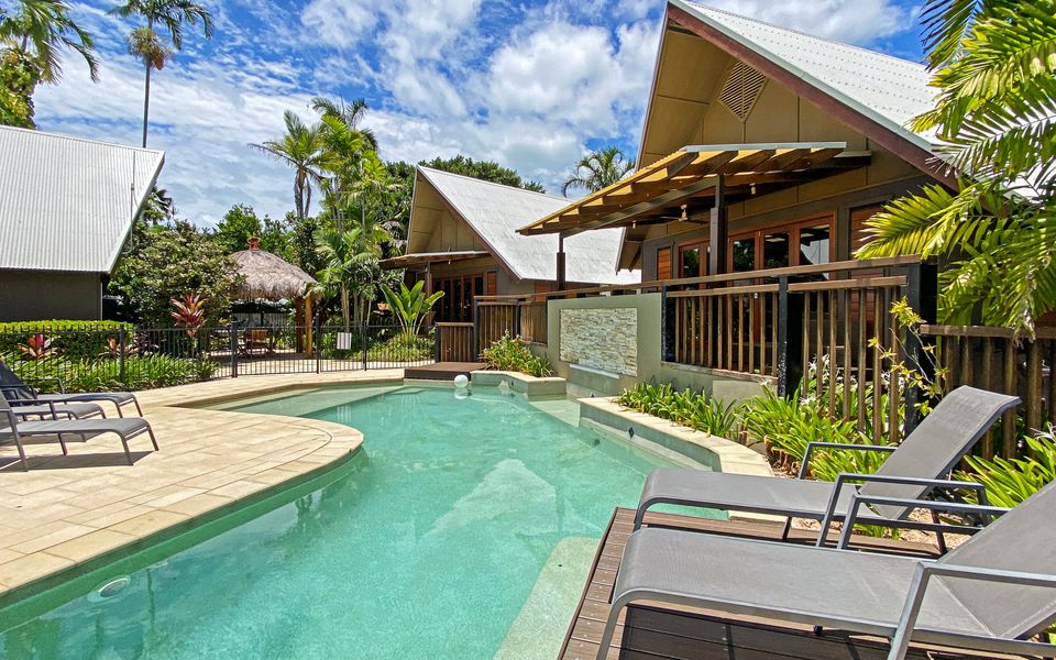 Pure Magnetic Villa 5