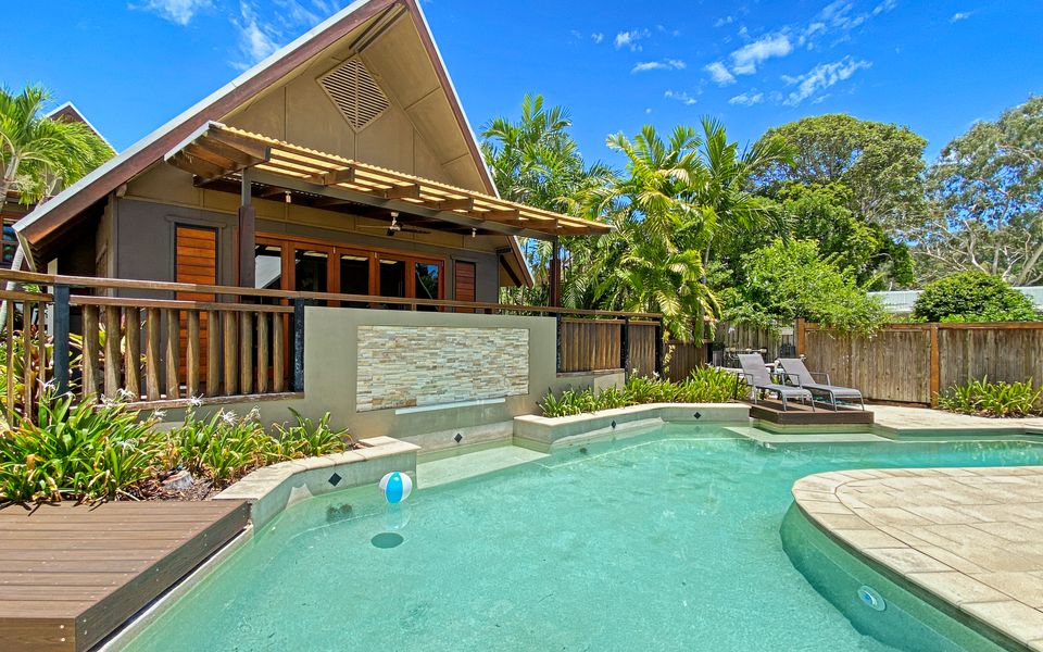 Pure Magnetic Villa 5