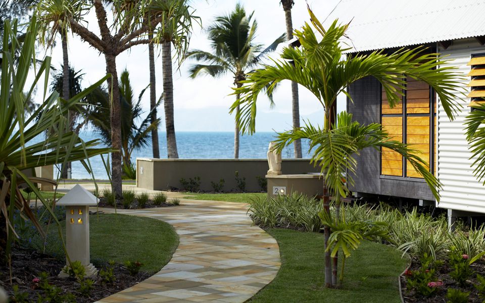 Pure Magnetic Villa 8