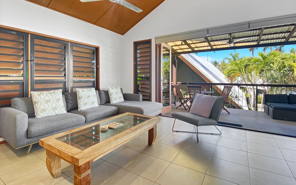 Pure Magnetic Villa 9