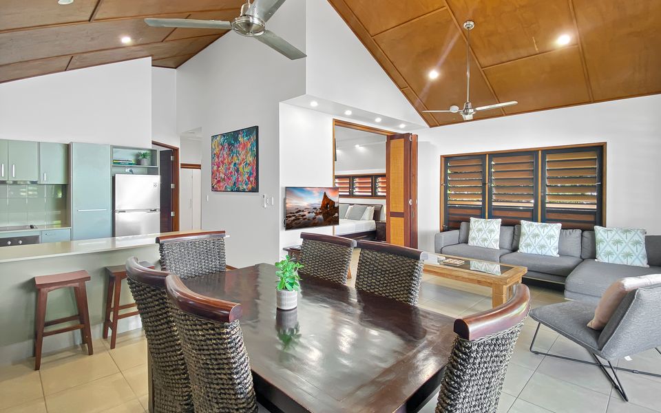 Pure Magnetic Villa 9