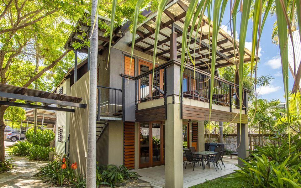 Pure Magnetic Villa 9