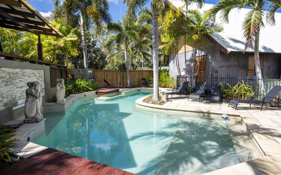 Pure Magnetic Villa 9