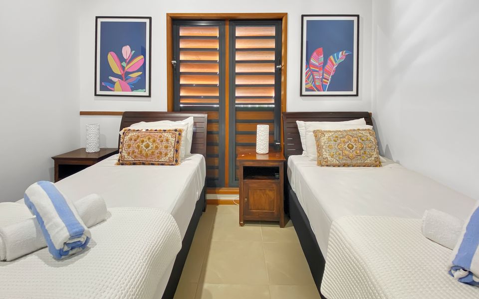 Pure Magnetic Villa 9