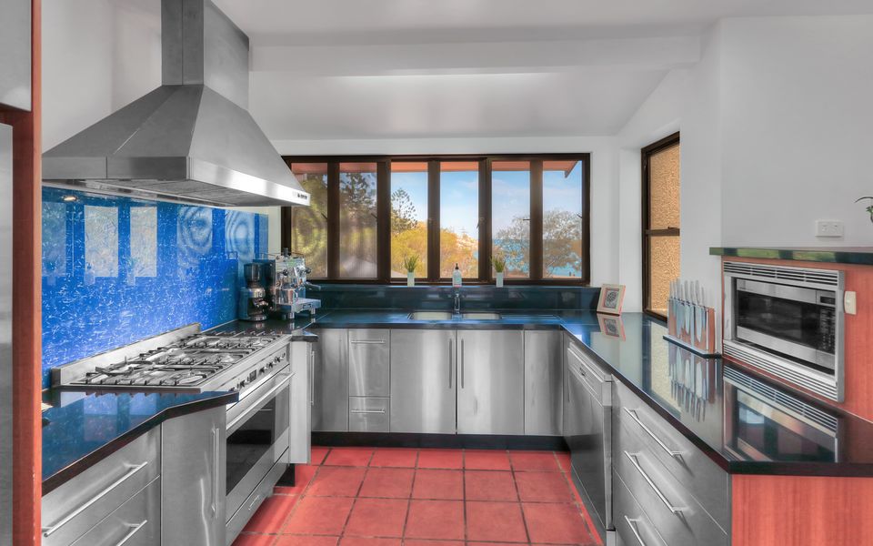 The Beach House at Arthur Bay