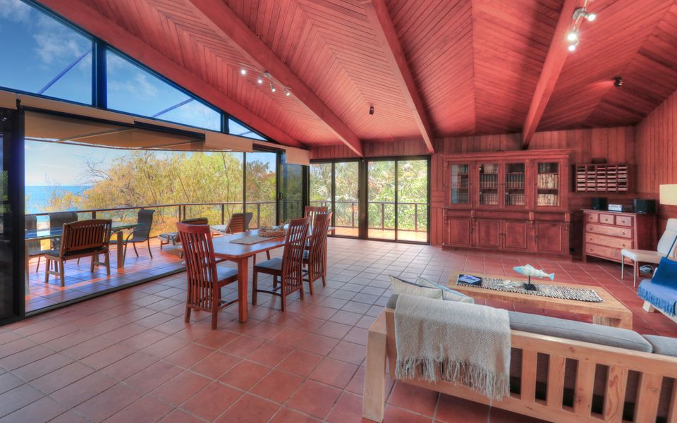 The Beach House at Arthur Bay