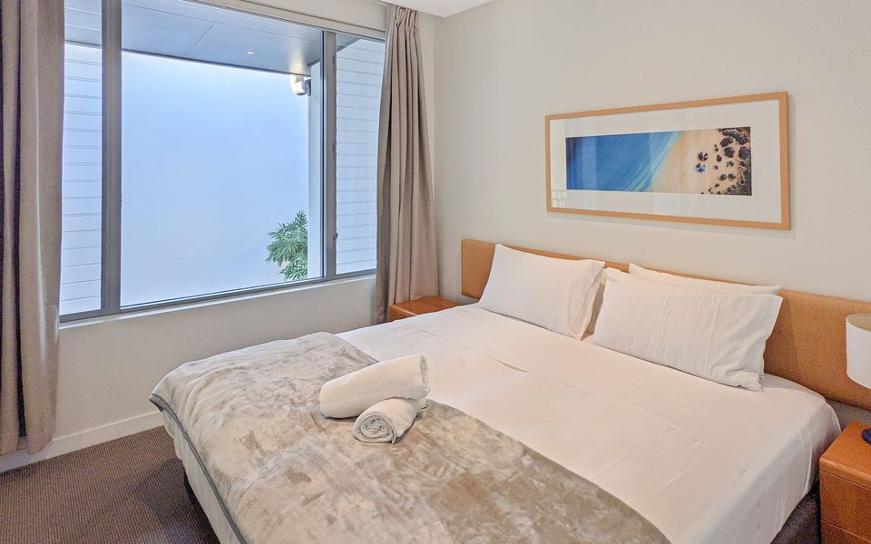 Blue on Blue Apartment 932 - Bedroom 3