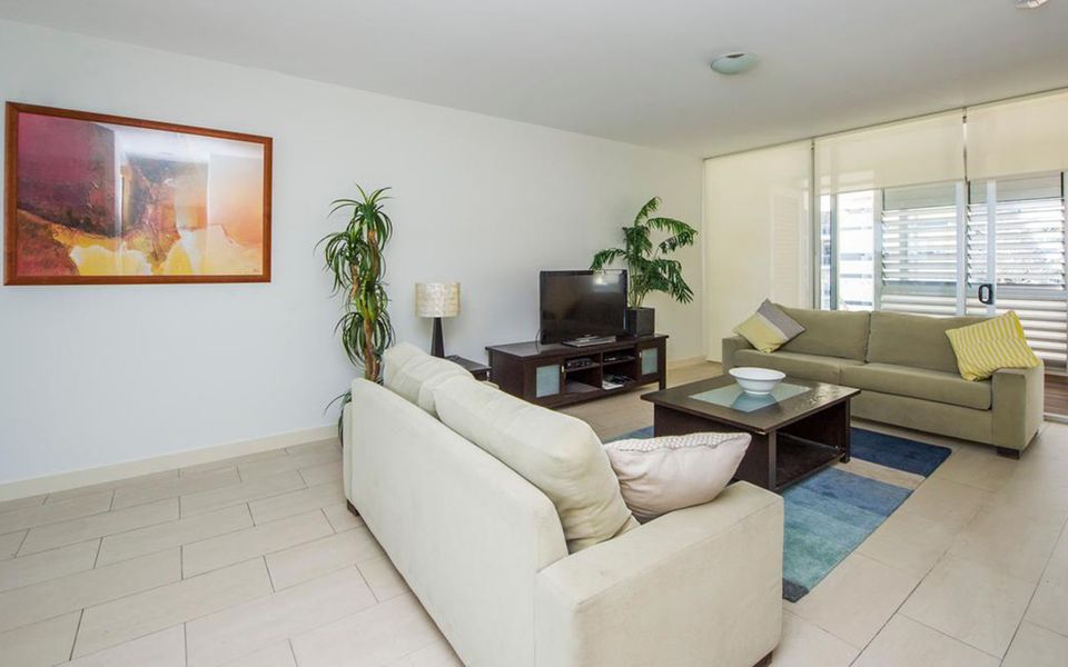 1 Bright Point Apartment 3303