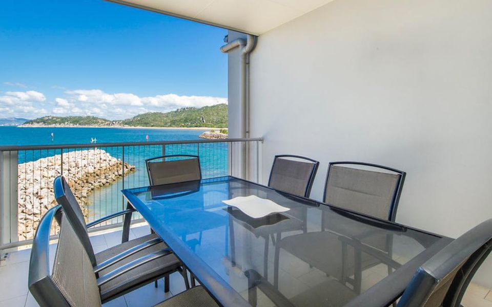 1 Bright Point Apartment 3303