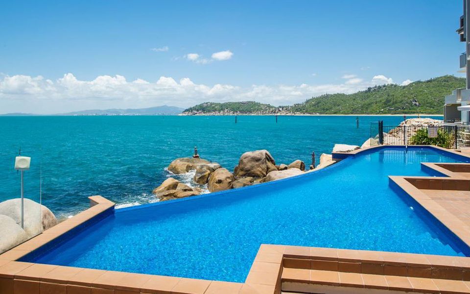 1 Bright Point Apartment 3303