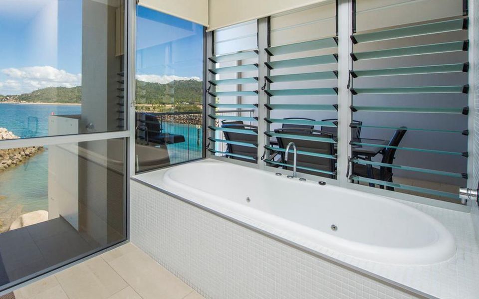 1 Bright Point Apartment 3303