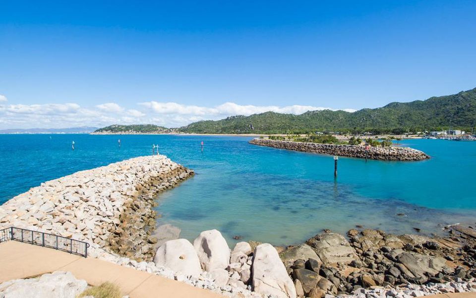 1 Bright Point Apartment 3303