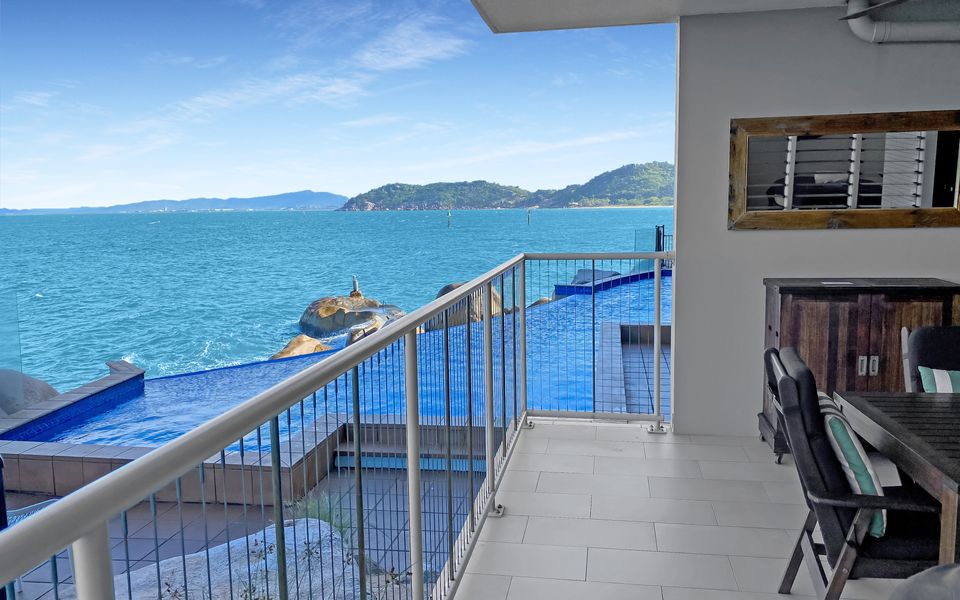 1 Bright Point Apartment 4104