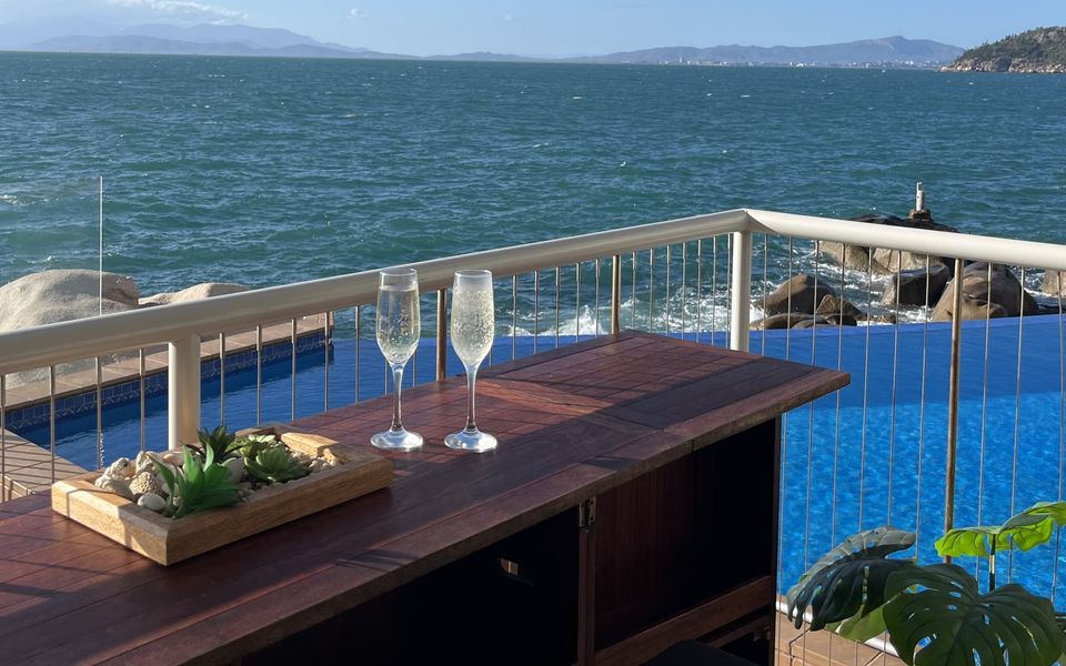 1 Bright Point Apartment 4104