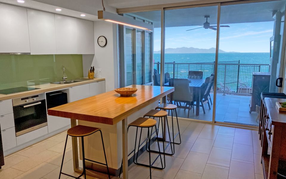 1 Bright Point Apartment 4104