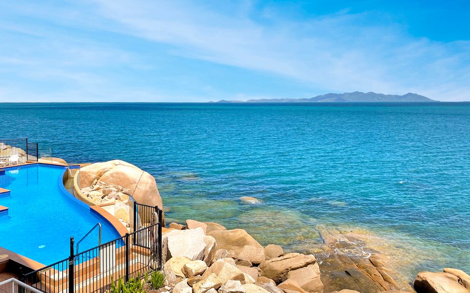 1 Bright Point Apartment 4203