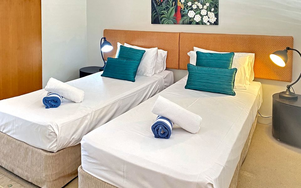 1 Bright Point Apartment 4203