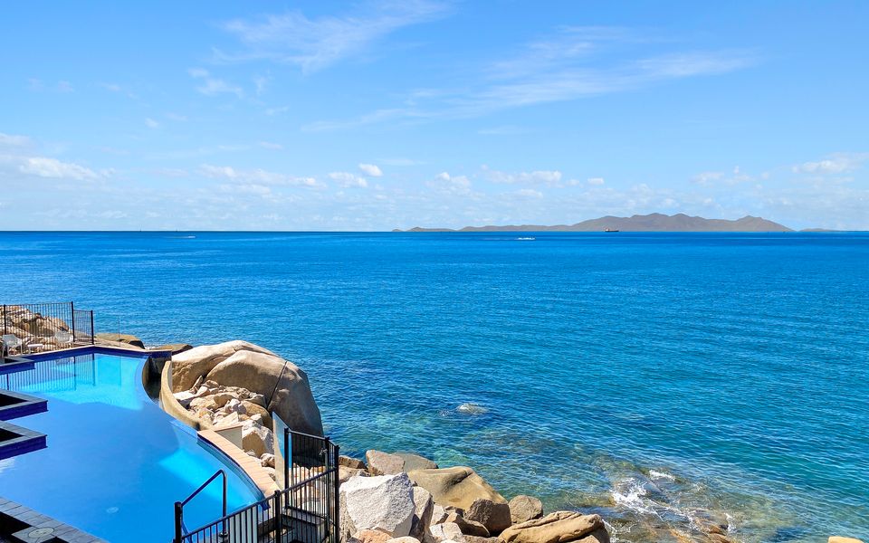 1 Bright Point Apartment 4203