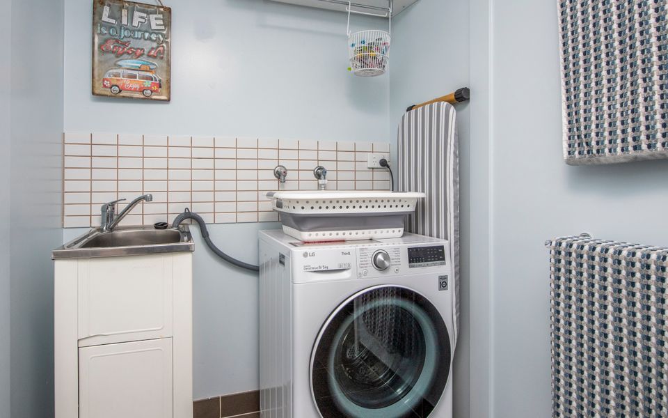 1 Bright Point Apartment 4105