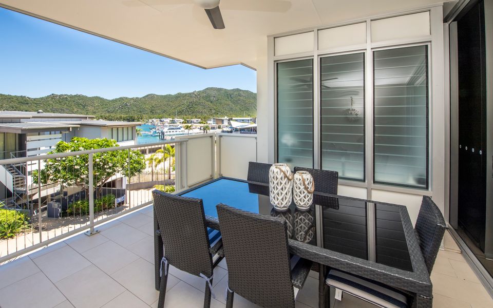 A breathtaking view of the ocean from balcony