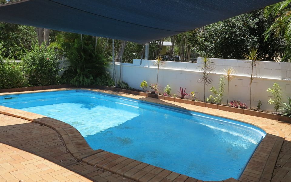 Paradise Apartments 2