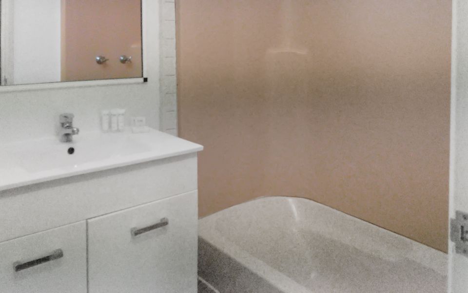 Picnic Bay Chalet Unit 2