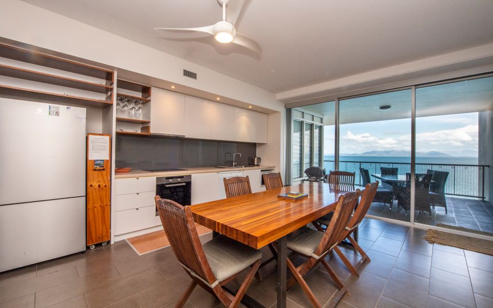 1 Bright Point Apartment 5404