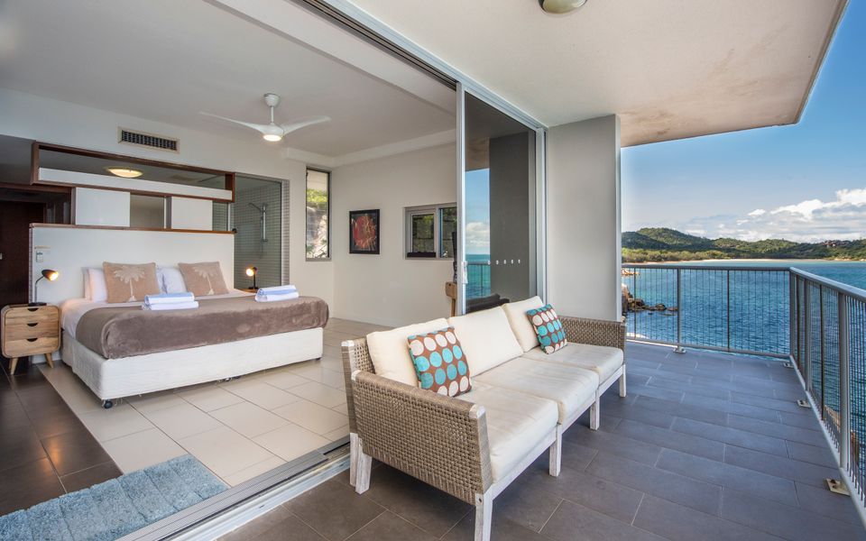 1 Bright Point Apartment 5404