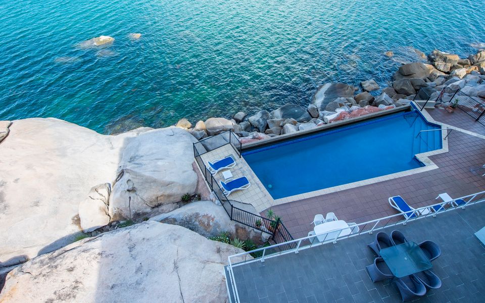 1 Bright Point Apartment 5404