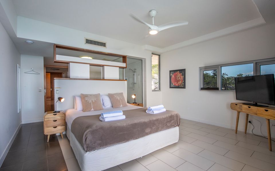 1 Bright Point Apartment 5404