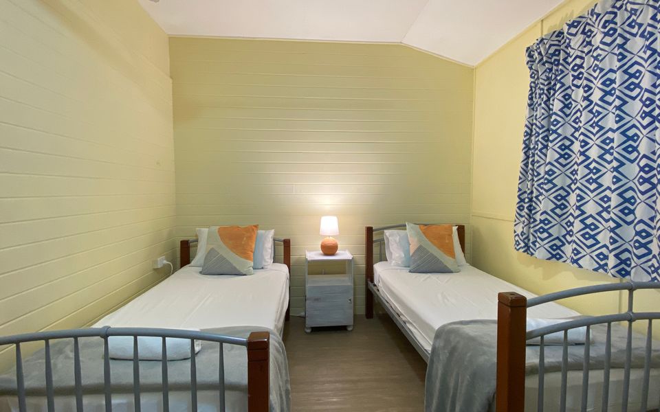 The Captain’s Manor On Cook 5