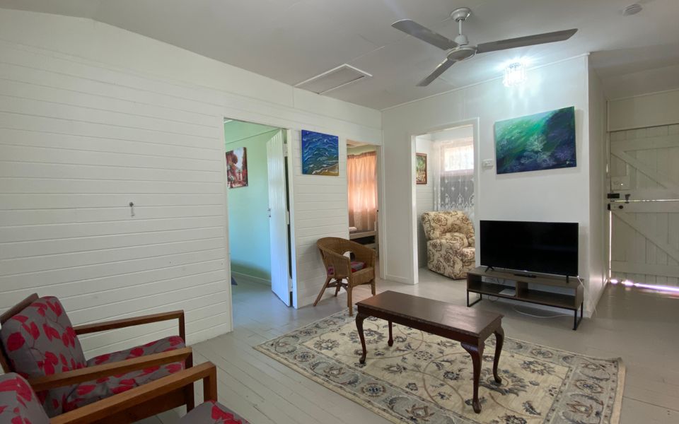 The Captain’s Manor on Cook 6