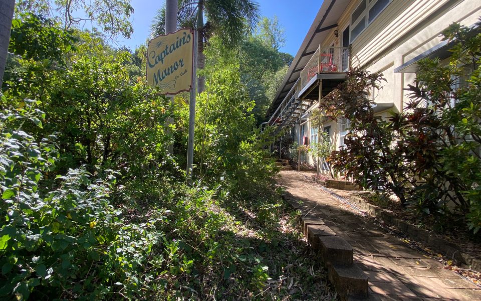 The Captain’s Manor on Cook 8