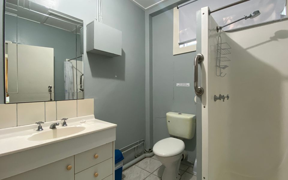 The Captain’s Manor on Cook 8