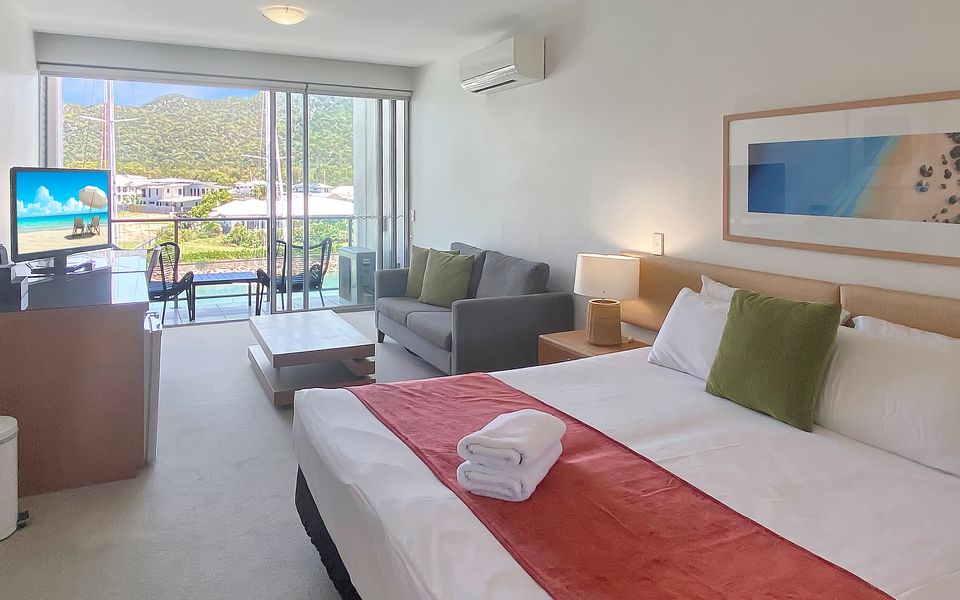 Blue on Blue Studio Room 1352