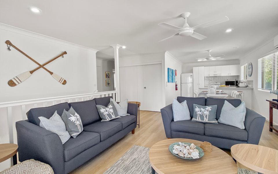 Sails on Horseshoe Apartment 4