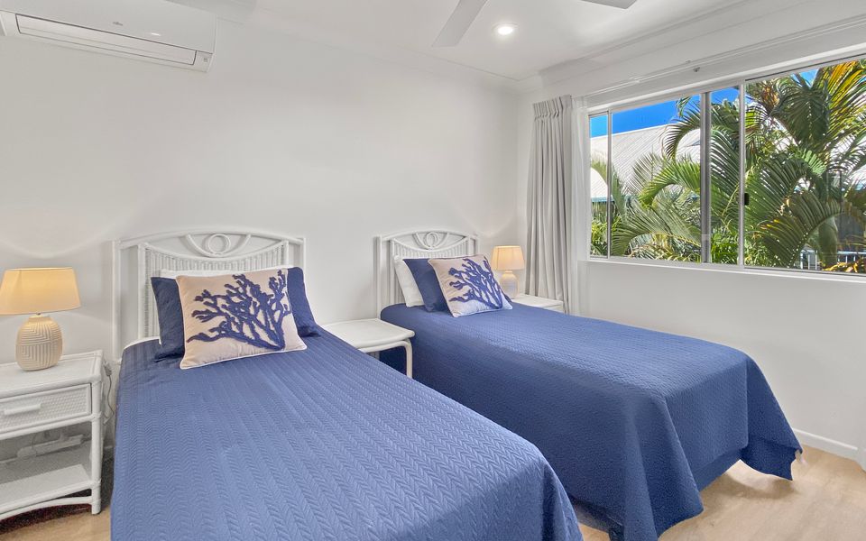 Sails on Horseshoe Apartment 4