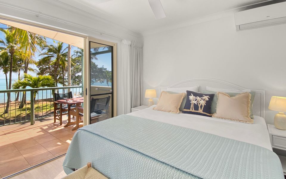 Sails on Horseshoe Apartment 4