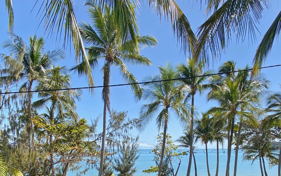 Sails on Horseshoe Apartment 6