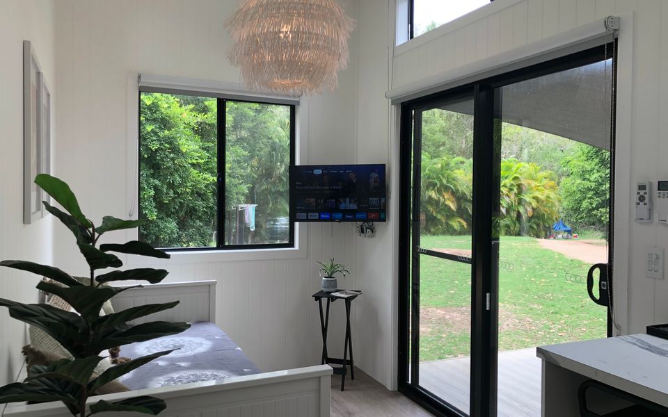 Bright and airy with garden view