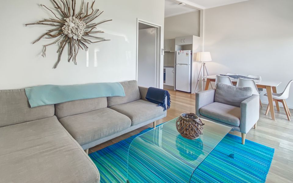 Beachside Palms Unit 1