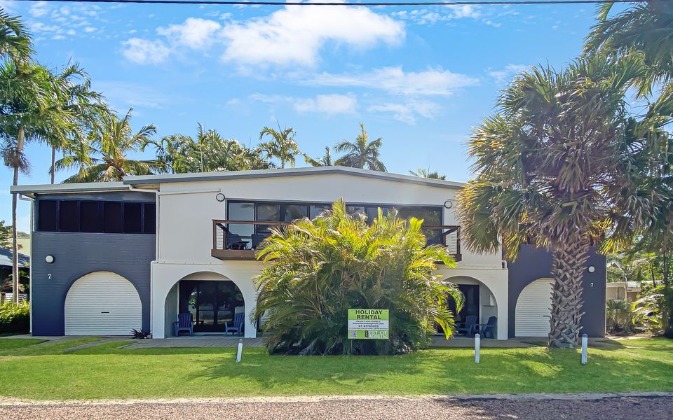 Beachside Palms Unit 3